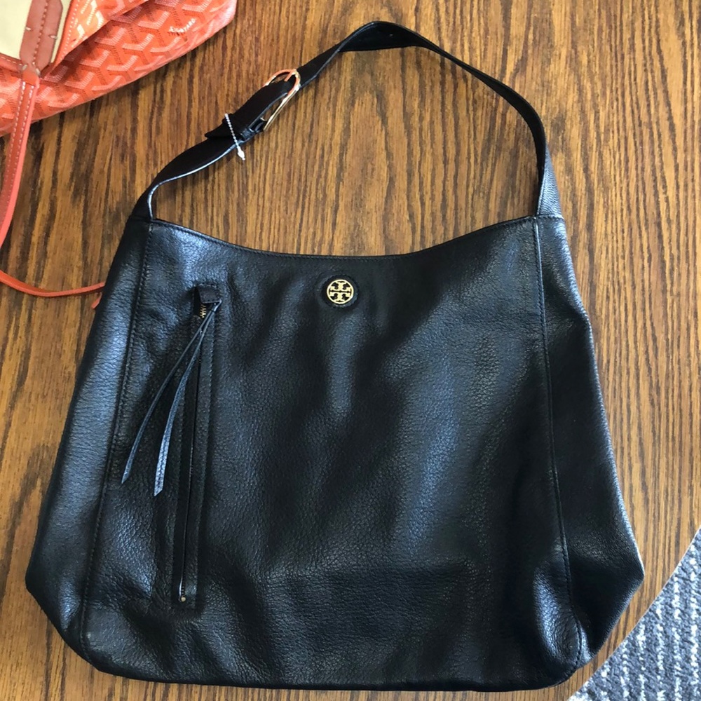 Tory Burch Black Leather Shoulder Bag